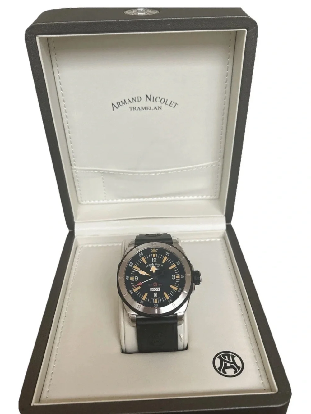 Armand Nicolet Tramelan, Men’s Diver Watch